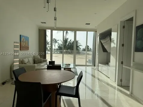 881 Ocean Drive Key Biscayne FL 33149