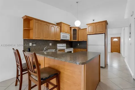 8871 NW 114th Street Hialeah Gardens FL 33018