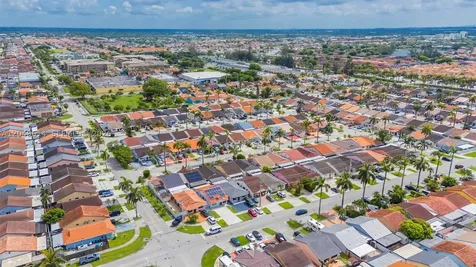 8871 NW 114th Street Hialeah Gardens FL 33018