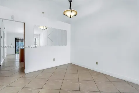 8871 NW 114th Street Hialeah Gardens FL 33018