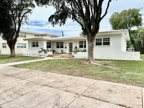 3801 Ponce De Leon Boulevard Coral Gables FL 33134