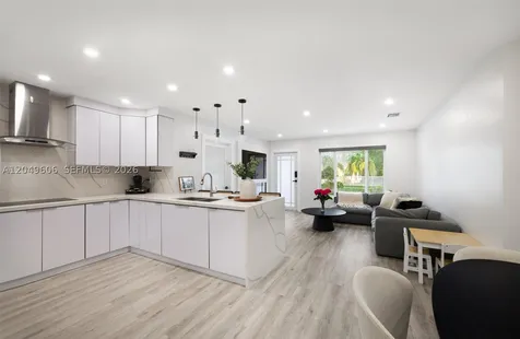17370 NW 52nd Place Miami Gardens FL 33055