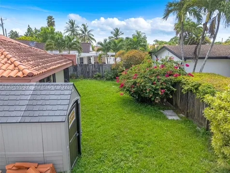 10190 SW 28th Street Miami FL 33165