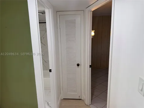 8135 Sunrise Lakes Boulevard Sunrise FL 33322