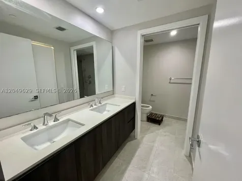 488 NE 18th Street Miami FL 33132
