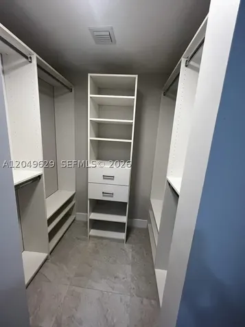 488 NE 18th Street Miami FL 33132
