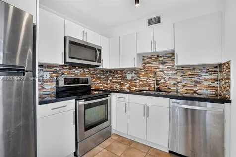 9920 NW 68th Place Tamarac FL 33321