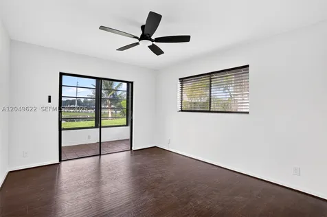 9920 NW 68th Place Tamarac FL 33321