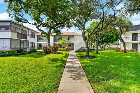 9920 NW 68th Place Tamarac FL 33321