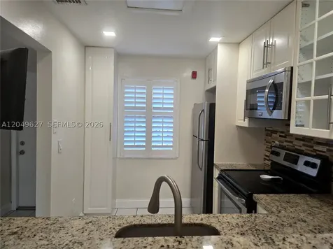 7670 SW 152 Avenue Kendall FL 33193