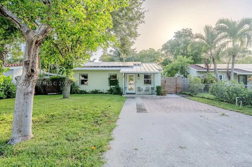 1305 NW 5th Avenue Fort Lauderdale FL 33311