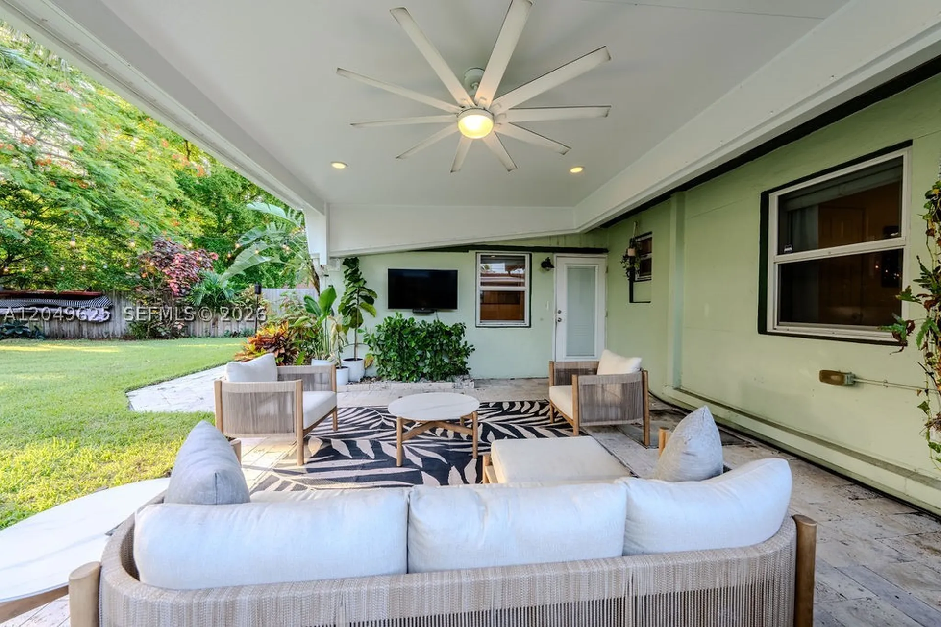 1305 NW 5th Avenue Fort Lauderdale FL 33311