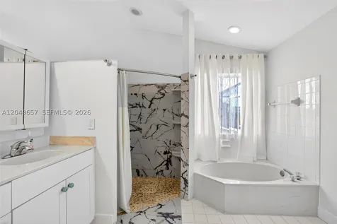 12436 SW 1st Street Coral Springs FL 33071