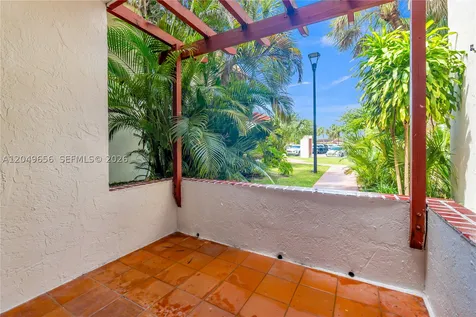8660 SW 149th Avenue Miami FL 33193