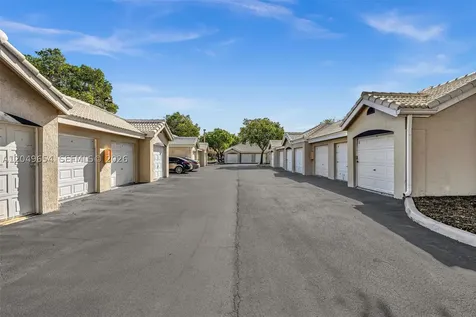 2851 N Oakland Forest Drive Oakland Park FL 33309