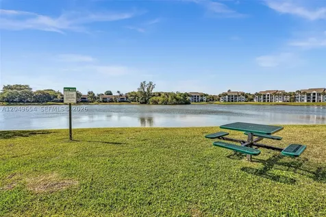 2851 N Oakland Forest Drive Oakland Park FL 33309