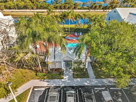 2851 N Oakland Forest Drive Oakland Park FL 33309