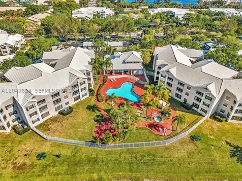 2851 N Oakland Forest Drive Oakland Park FL 33309