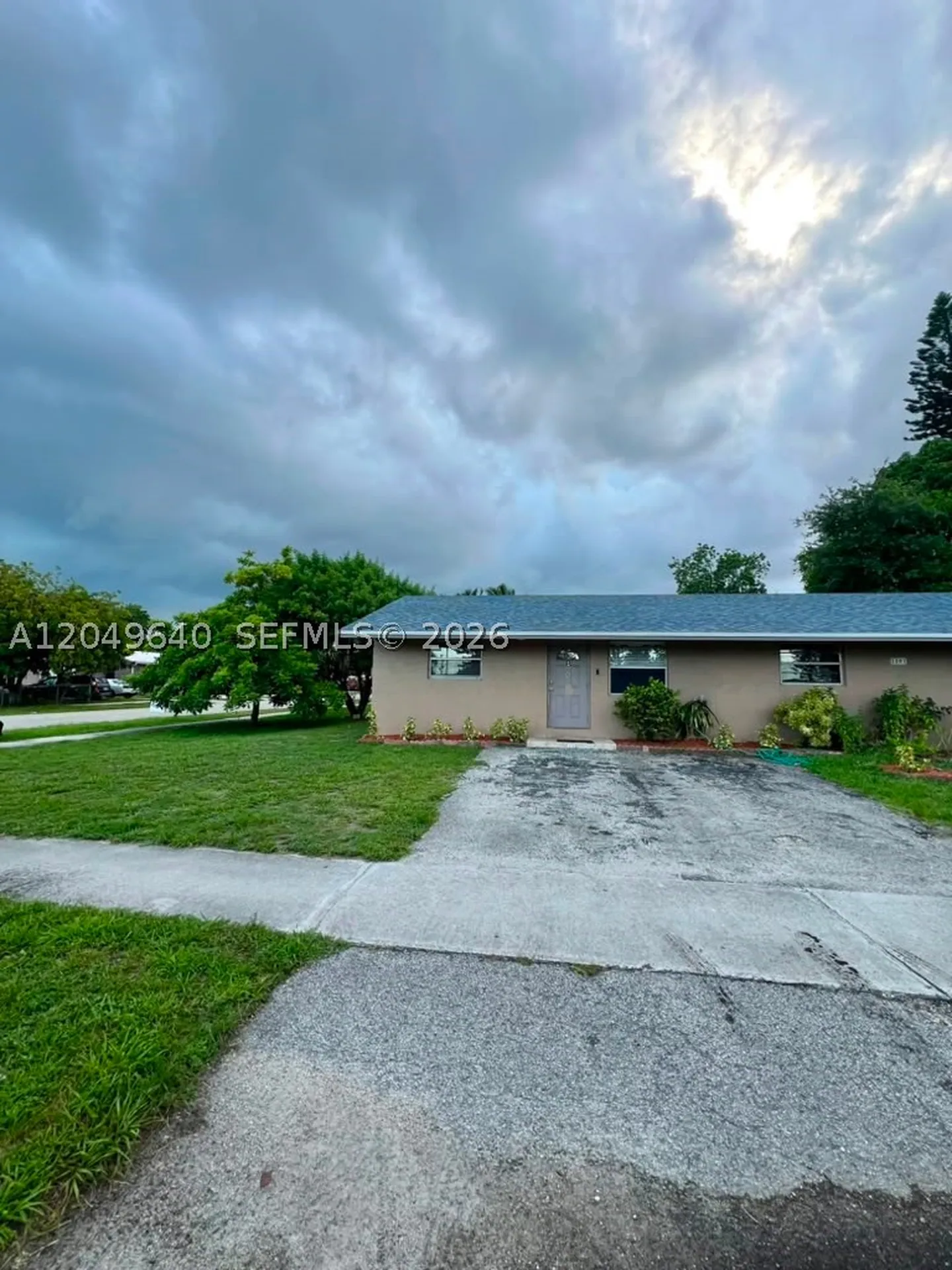 2201 Scott Street Hollywood FL 33020