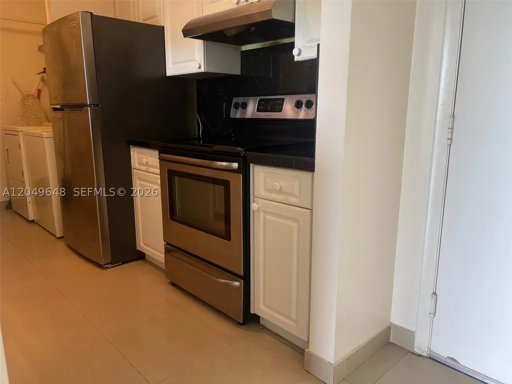 19601 E Country Club Drive Aventura FL 33180