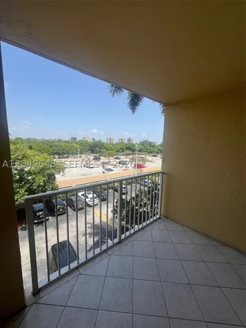 19601 E Country Club Drive Aventura FL 33180