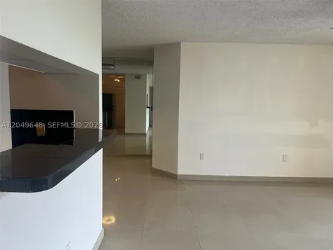 19601 E Country Club Drive Aventura FL 33180