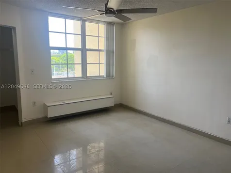 19601 E Country Club Drive Aventura FL 33180