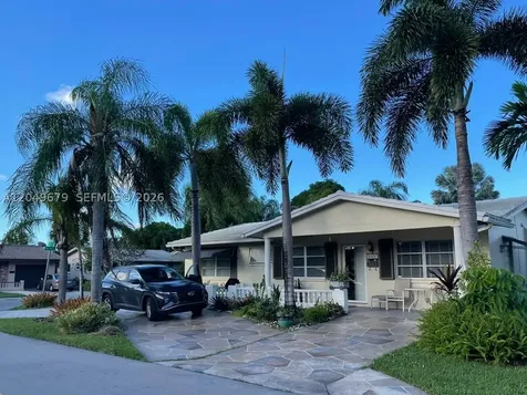 4401 NW 43rd Avenue Tamarac FL 33319