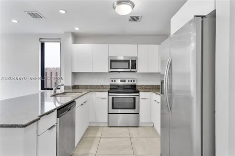4390 E 10th Avenue Hialeah FL 33013