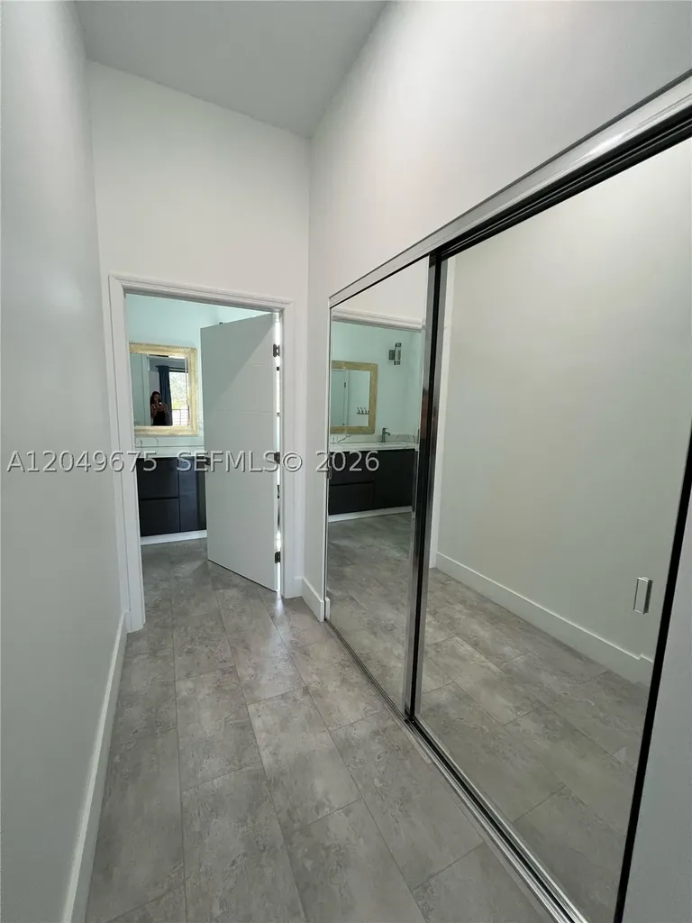 2342 Mckinley Street Hollywood FL 33020