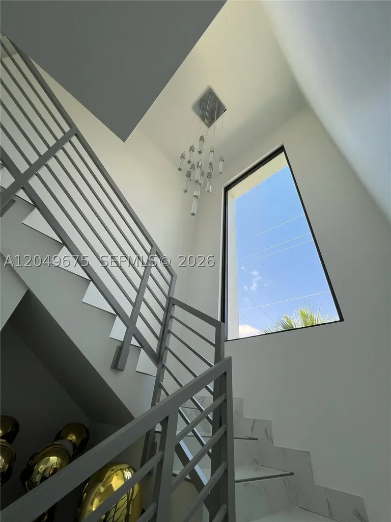 2342 Mckinley Street Hollywood FL 33020