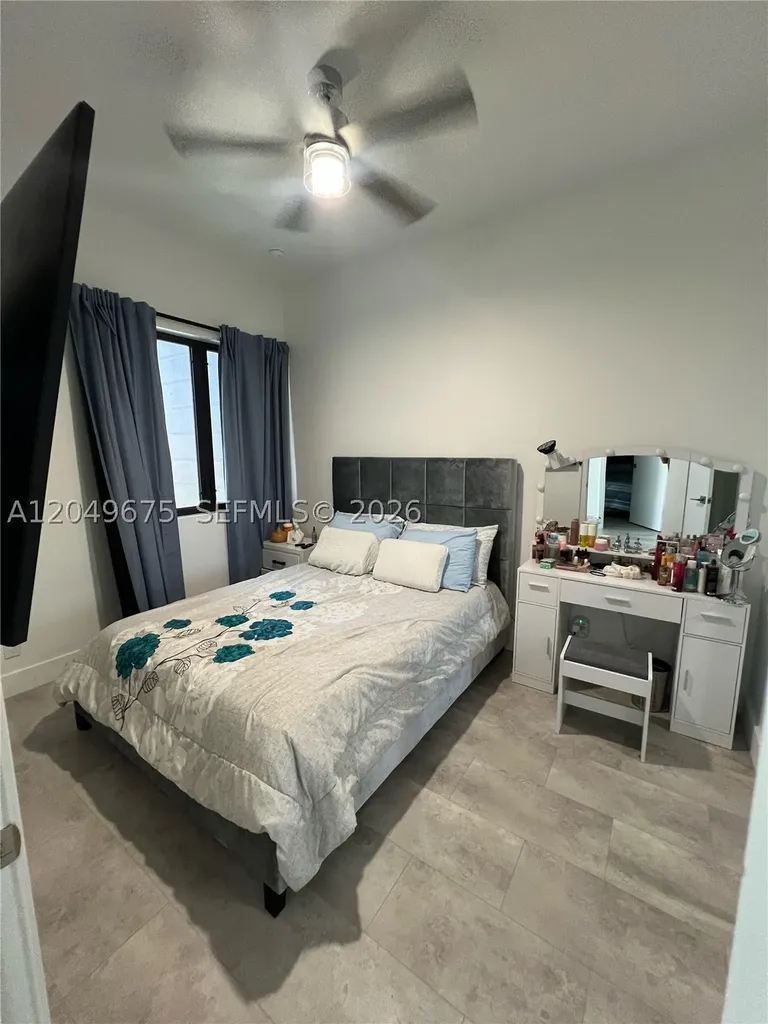 2342 Mckinley Street Hollywood FL 33020