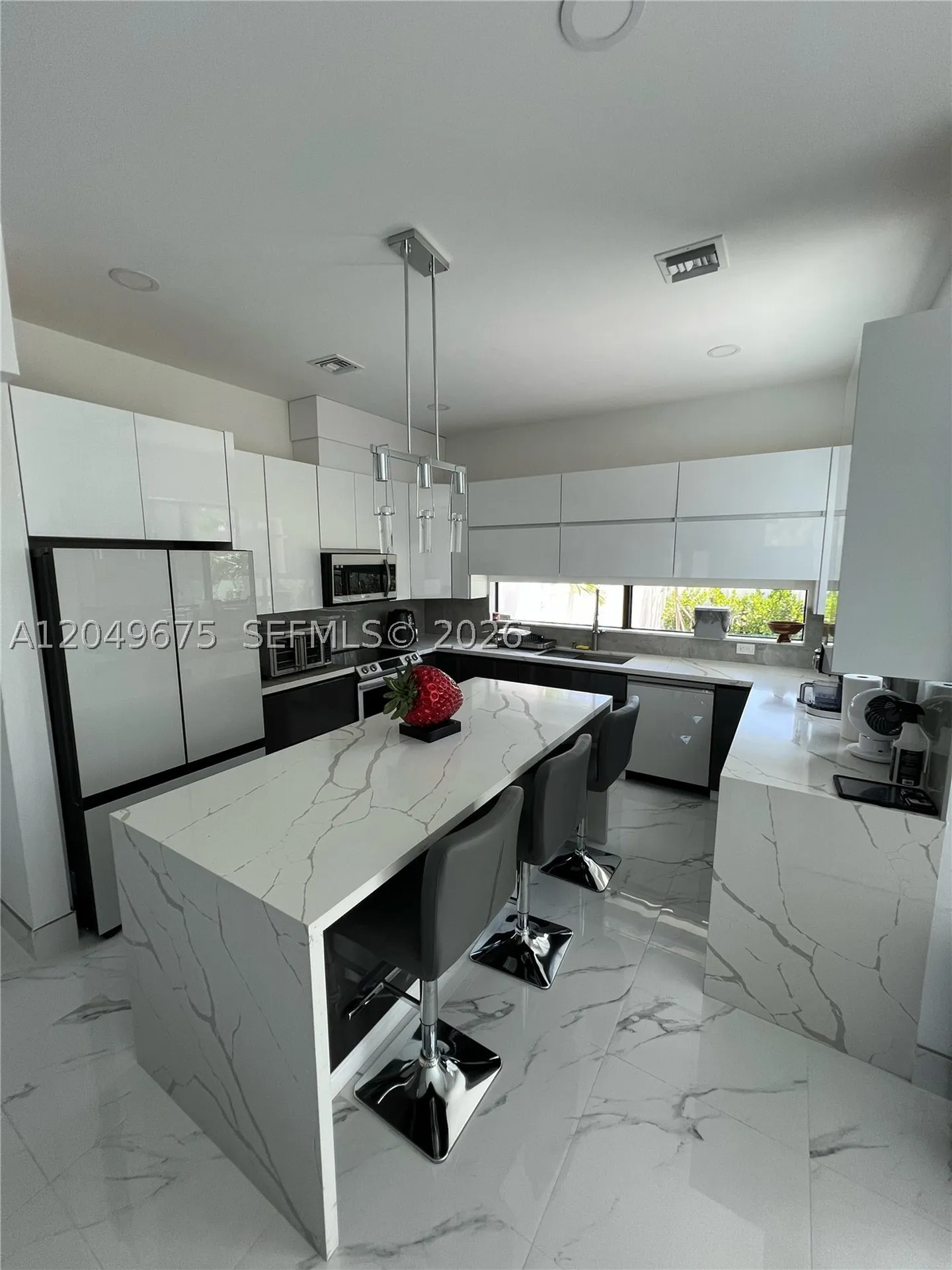 2342 Mckinley Street Hollywood FL 33020