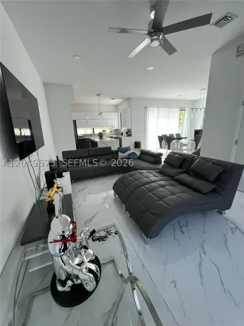 2342 Mckinley Street Hollywood FL 33020