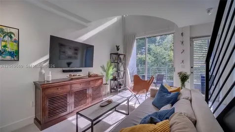 3339 Virginia Street Miami FL 33133