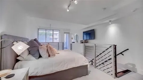 3339 Virginia Street Miami FL 33133