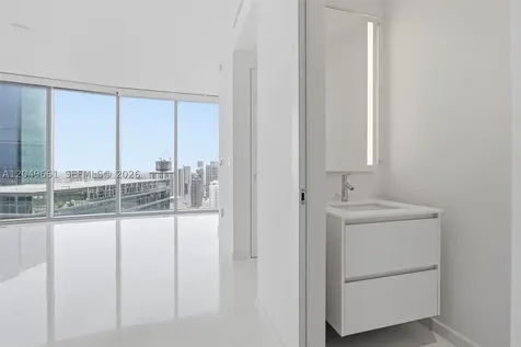 300 Biscayne Boulevard Way Miami FL 33131
