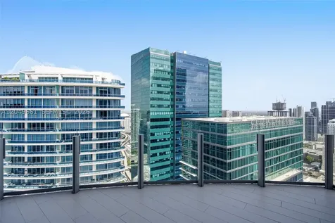 300 Biscayne Boulevard Way Miami FL 33131