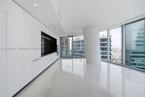 300 Biscayne Boulevard Way Miami FL 33131