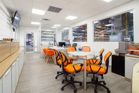 2290 W 8th Avenue Hialeah FL 33010