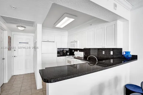 2501 S Ocean Drive Hollywood FL 33019