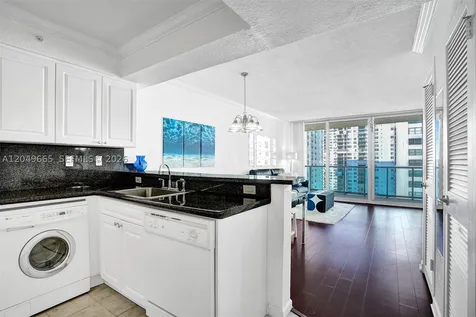 2501 S Ocean Drive Hollywood FL 33019