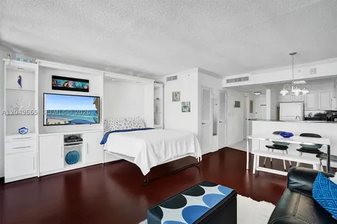 2501 S Ocean Drive Hollywood FL 33019