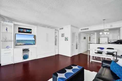 2501 S Ocean Drive Hollywood FL 33019