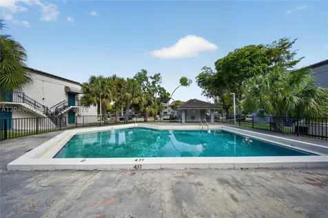 7195 NW 179th Street Hialeah FL 33015