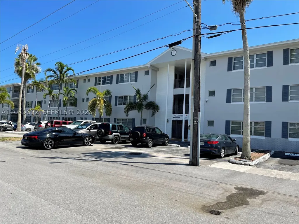 1328 Wiley Street Hollywood FL 33019