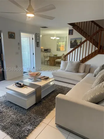 9101 SW 19th Place Davie FL 33324