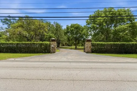 28975 SW 182nd Avenue Homestead FL 33030