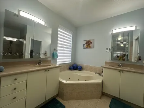 15478 SW 23rd Lane Miami FL 33185