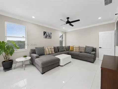 16519 SW 67th Terrace Miami FL 33193